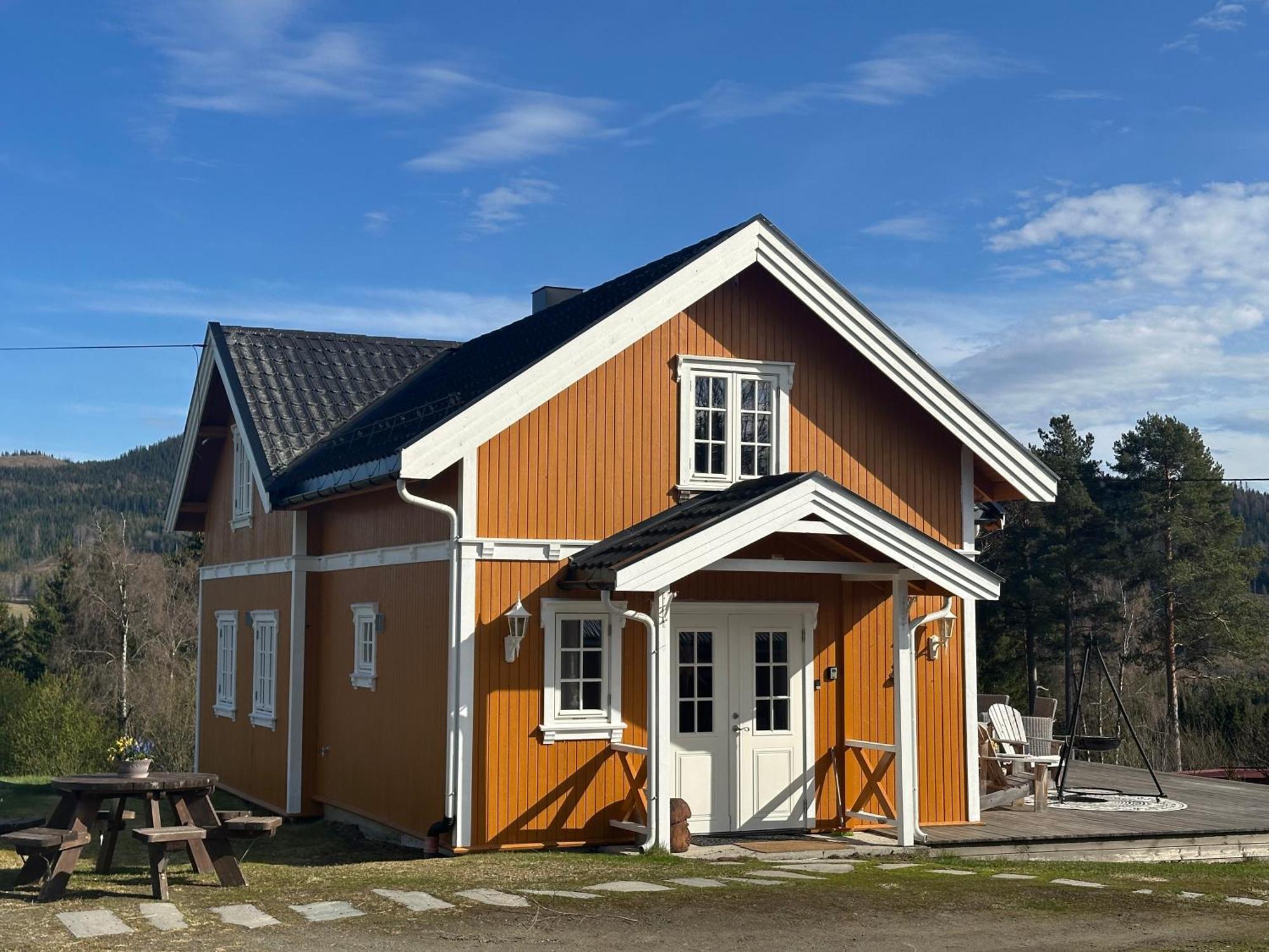 20 Min From Sjusjoen, 30 Min From Lillehammer And Hamar, 2h From Oslo Hébergement de vacances Sjusjøen